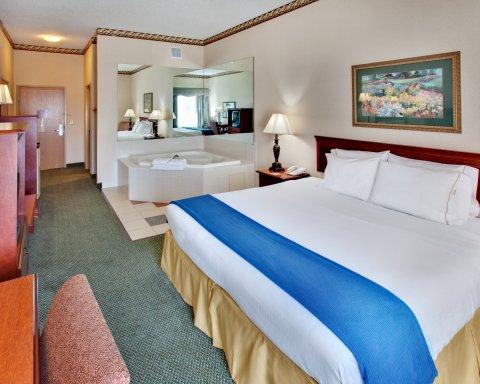 Holiday Inn Express & Suites Clinton By Ihg Dış mekan fotoğraf