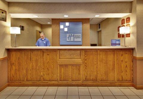 Holiday Inn Express & Suites Clinton By Ihg Dış mekan fotoğraf