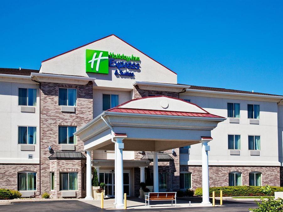 Holiday Inn Express & Suites Clinton By Ihg Dış mekan fotoğraf
