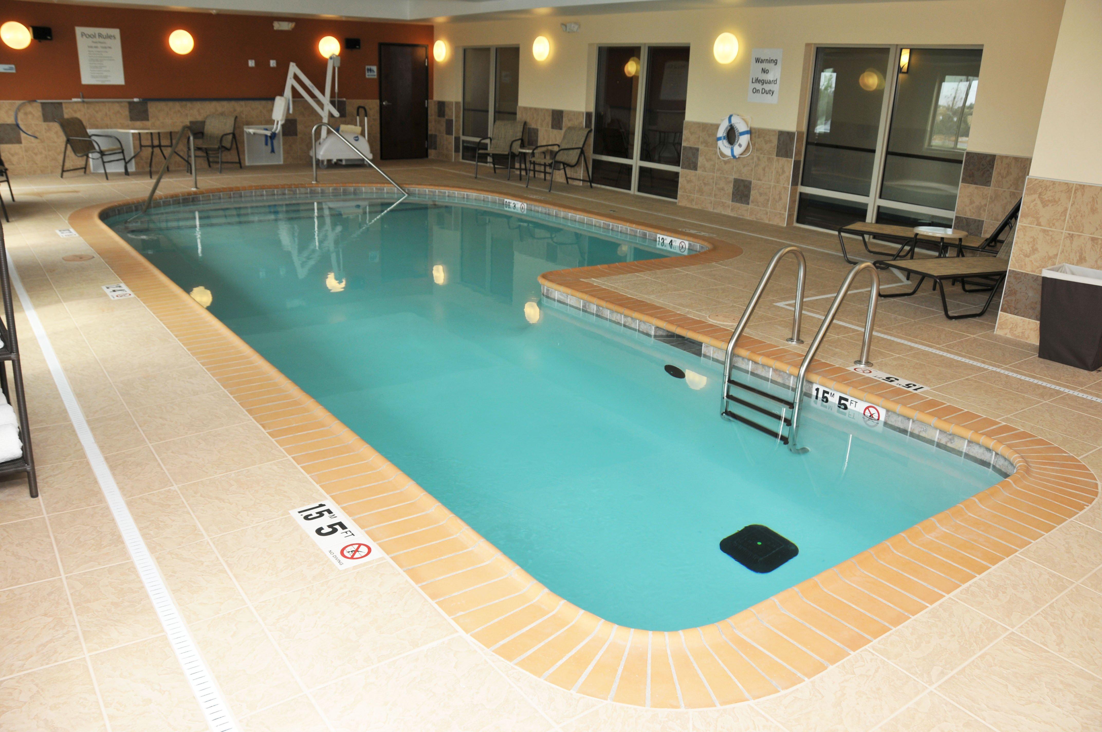 Holiday Inn Express & Suites Clinton By Ihg Dış mekan fotoğraf